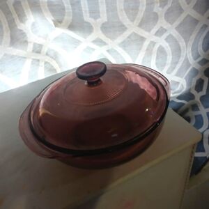 Pyrex 1.5 Liter Cranberry Cookware Casserole Bowl